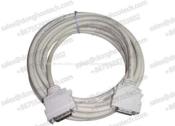 Beige Latch Type Camera Link Cable MDR Male 26pin Metal Backshell with Latches OEM Machine Vision High Speed Cables