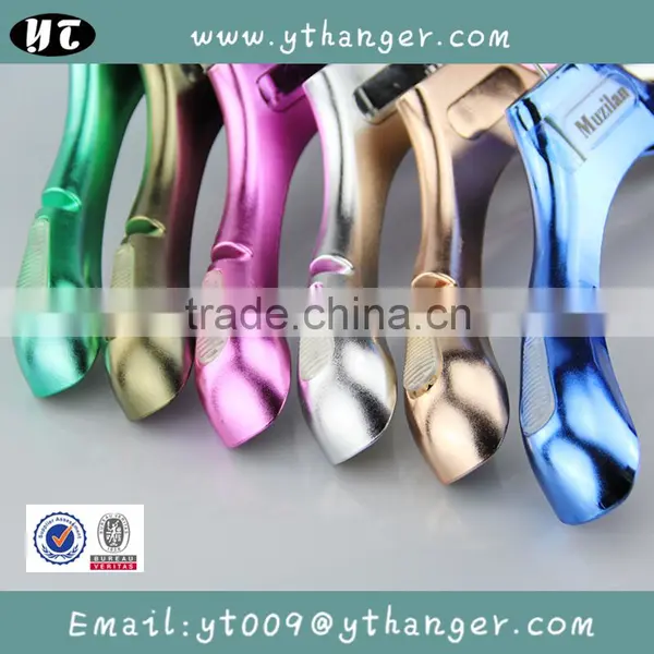 HA6956 Different Color Hanger Strong ABS Plastic Electroplated Hanger photo-2