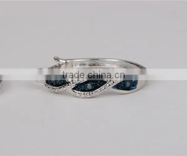 Newest Design 925 Pure Silver Hoop Earring for Modern Lady photo-4
