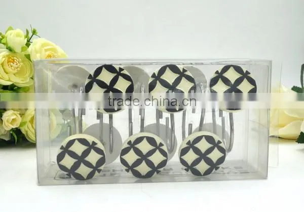 Round Black Pattern Polyresin Shower Curtain Hooks photo-3
