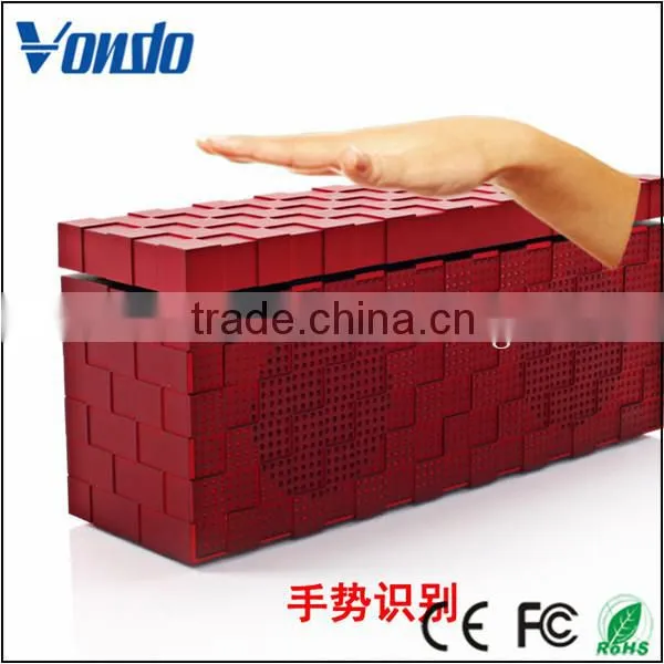 Top Quality Wireless Bluetooth Speakers With Smart Touch photo-3