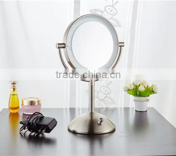 Double-sided Battery-operated Makeup Mirror With 3X Magnification, LED Mirror photo-4