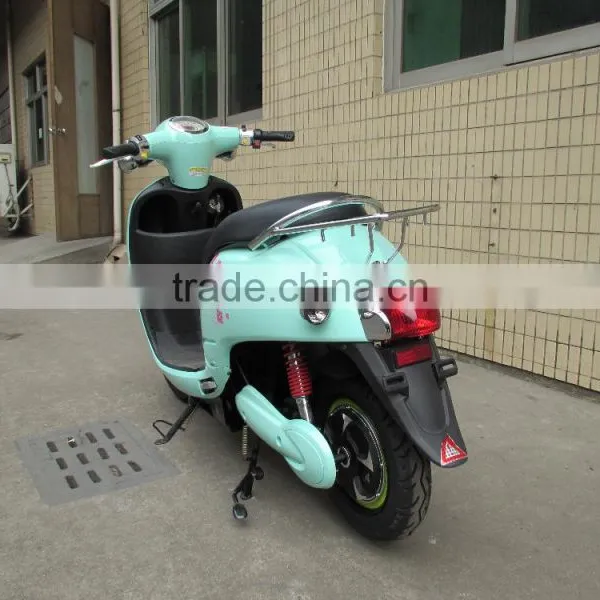 Reasonable Price Chinese Beautiful Style Electric Vespa Scooter photo-5