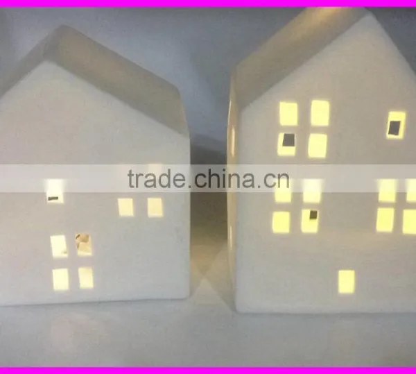 New Product 2016 Christmas Decoration Ceramic LED Light House Wholesale photo-3