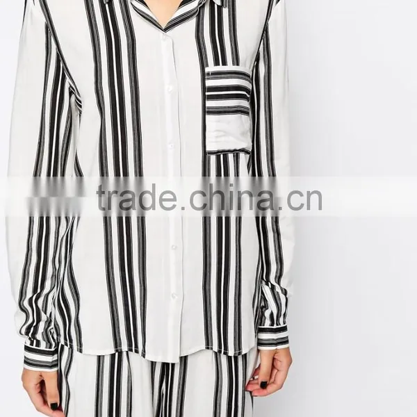 Hot Sale Point Collar Shirt With Vertical Stripe photo-3