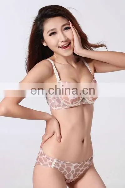 Women Underwear Latest Hot Fashion Sexy Lingerie Bra & String (Miss Adola)