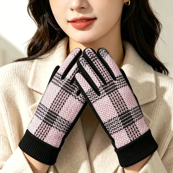 Factory Directly Sale Women Knitted Warm Breathable Winter Gloves photo-3