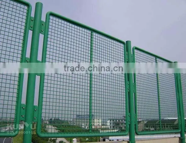 Ranch Rail Wire Mesh Fence