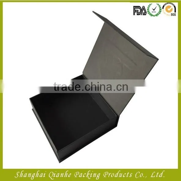 Black Hot Selling Cradboard Paper Box for Garment photo-5