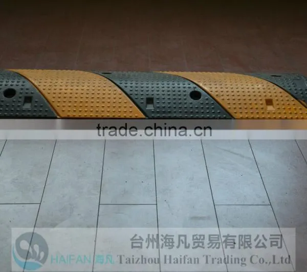 1000*300*50mm Heavy Strength Rubber Speed Hump Used on Road /rubber Speed Humps for Crossroads/road Car Speed Hump for Crossing photo-2
