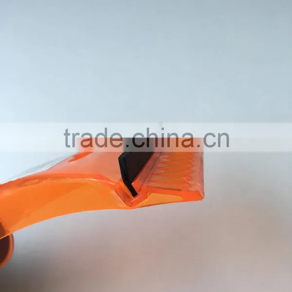 Comfortable Ice Scraper photo-2