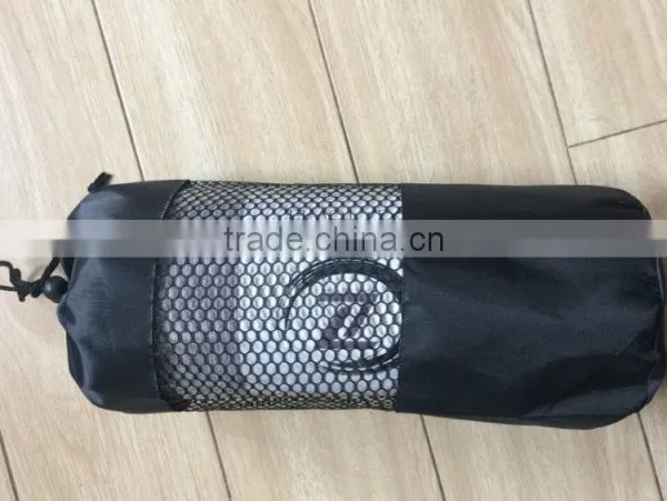 Wholesale Eco-friendly Anti Slip Microfiber Yoga Towel With PVC Net photo-2