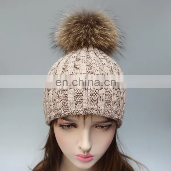 Fashion Pattern Pompon Hat With Lurex Acrylic Knitting Hat With Pompon photo-2