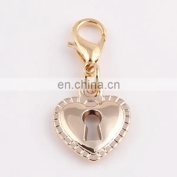 Custom Metal 3d Heart Shaped Keychain Silver Keychain 3d Heart Keychain With Wings photo-2