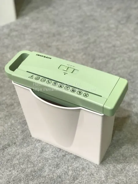 WS0106B-T Strip Cut Paper Shredder Office Equipment Stationery