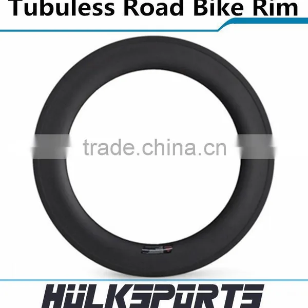 Lightweight Bike Wheels Carbon Rims 23mm Width 88mm Depth 700c Bicycle Carbon Clincher Wheels Made in China photo-2