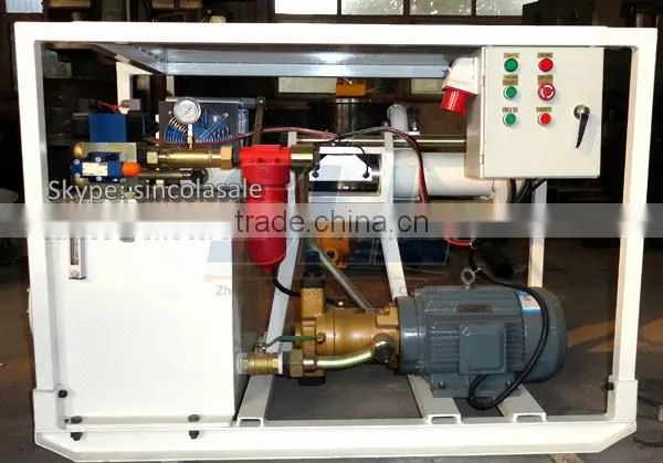 Easily operated tile grout cement grout