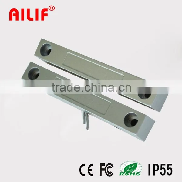 Wired Metal Magnetic Contact
