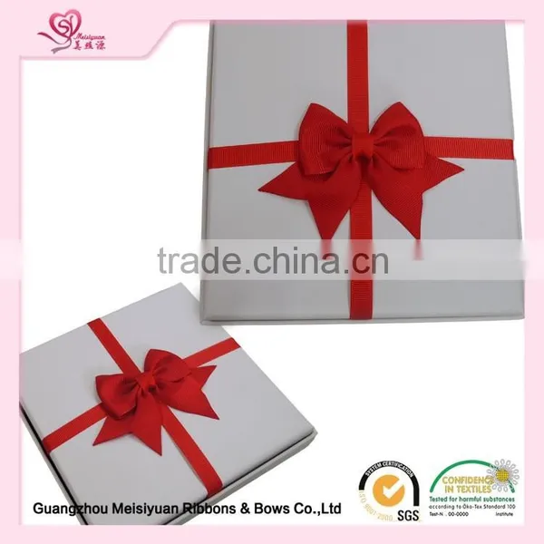 Red Ribbon Bow for Gift Packaging for Christmas photo-2