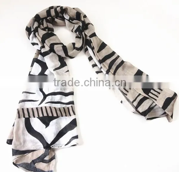 Fashionable Big Size Custom Viscose Scarf photo-2