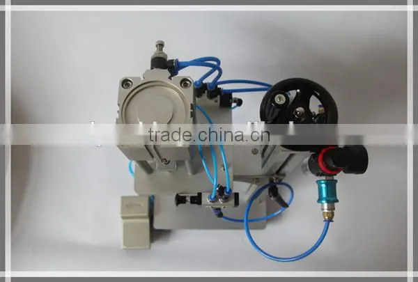 Semi Automatic Perfume Bottle Capping Machine for Various Sizes Spray Cap photo-5