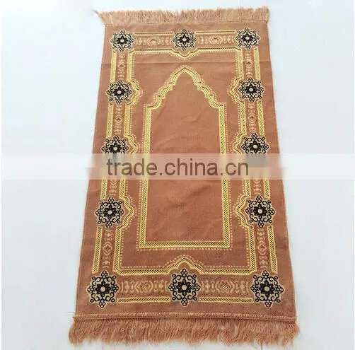 Classic Muslim Pray Mat With Beautiful Design for Wholesale photo-2