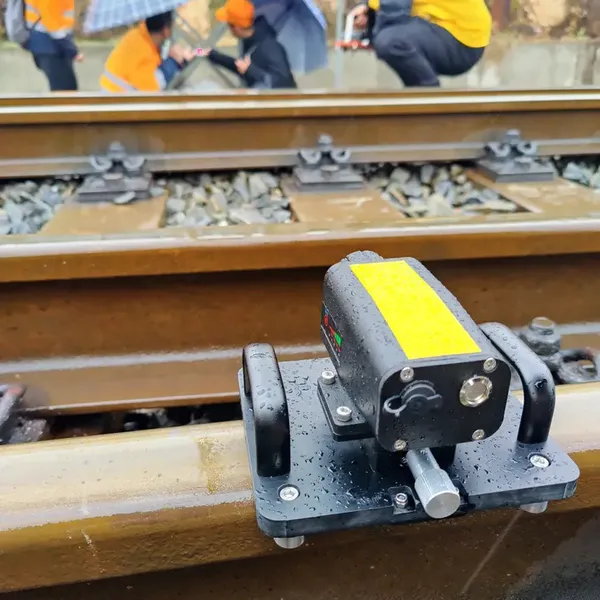 Laser Rail Creeping Measuring Equipment photo-2