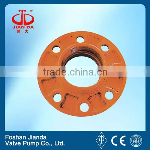 Malleable cast iron crossover flange