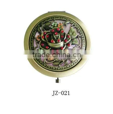 Excellent Nice Round Metal Mirror
