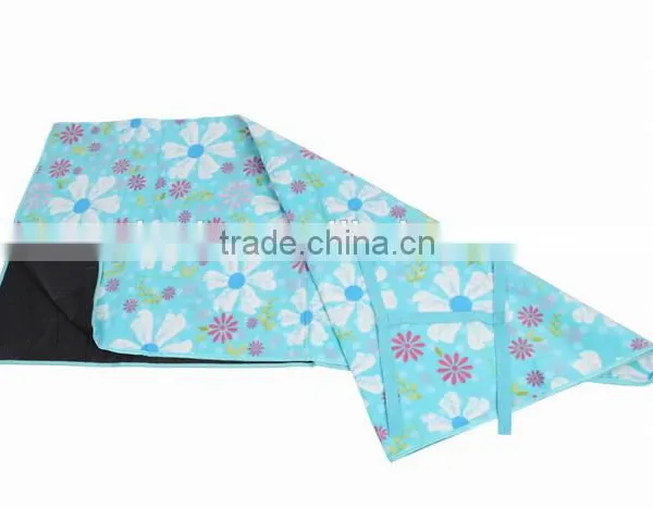 Cheap Custom Polyester Portable Waterproof Folding Polar Fleece Picnic Blanket photo-2