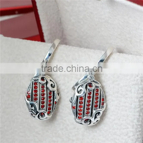 Latest Trends New Model Fashion Huggie Earring Designs photo-3