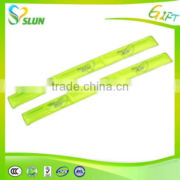 China Supplier Wholesale Custom Made Slap Band Bracelets photo-2