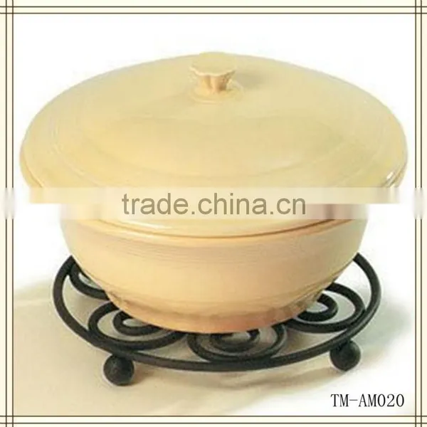 Scroll Steel Trivet