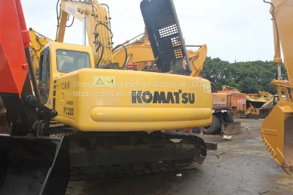 USED KOMATSU PC200 JAPAN CRAWLER EXCAVATOR photo-3