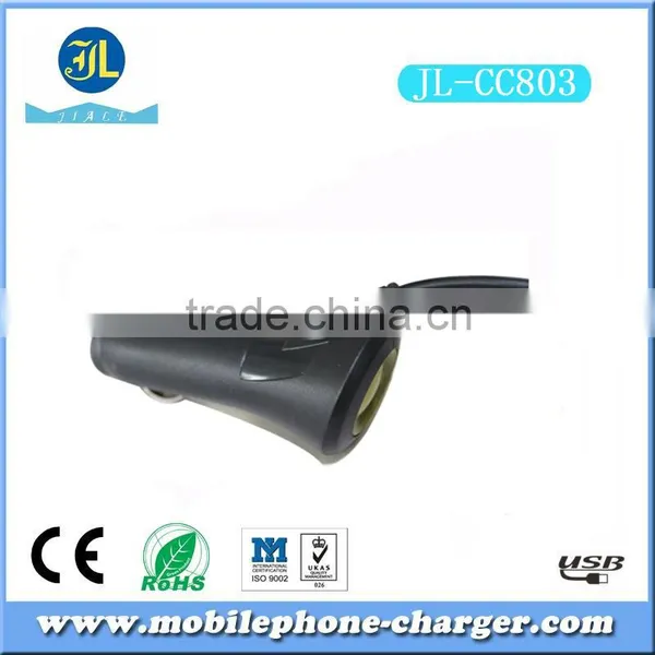 Fast Charging Mobile Phone Car Charger With Retractable Cable 1.5m photo-4