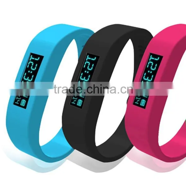 2015 Intelligent Smart Bluetooth Bracelet photo-2