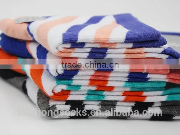 Diagonal Striped Women Cotton Socks OEM Socks photo-2