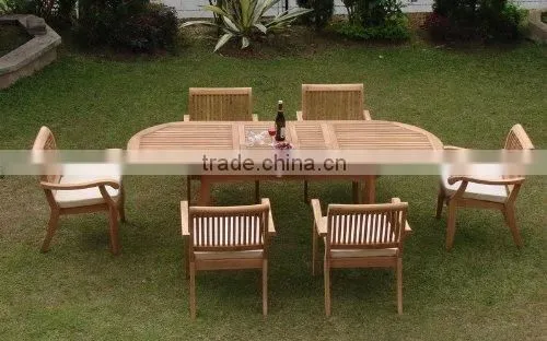 Luxurious Teak Oval Extending Table and 6 Stacking Chairs Garden Outdoor Furniture
