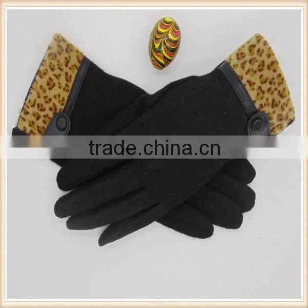 Five Fingers Lady Style Softtextile Winter Glove photo-2