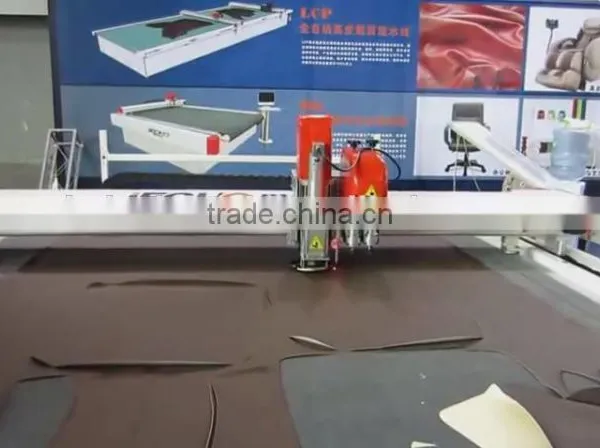 IECHO CNC Automatic Cutting Machine for PU & PVC Composites Sponse Leather and Rubber Car Mats Carpets photo-2