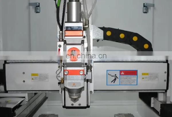 Direct Factory Sale 3030 Fiber Laser Cutting Machine Metal Cutter Equipment photo-4