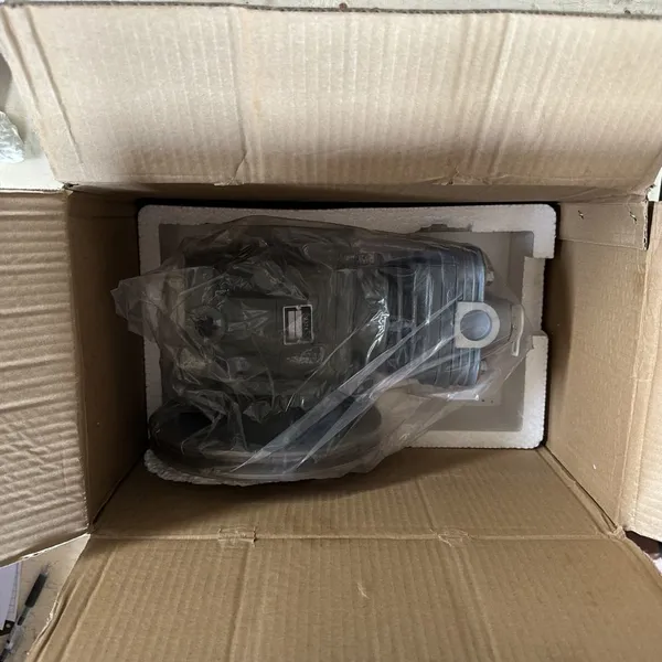 High Quality XCMG Spare Part Air Compressor 860131633 photo-2
