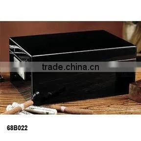 Humidor