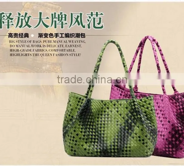 Fashional and Good Quality Ladies Leather Handbags photo-2