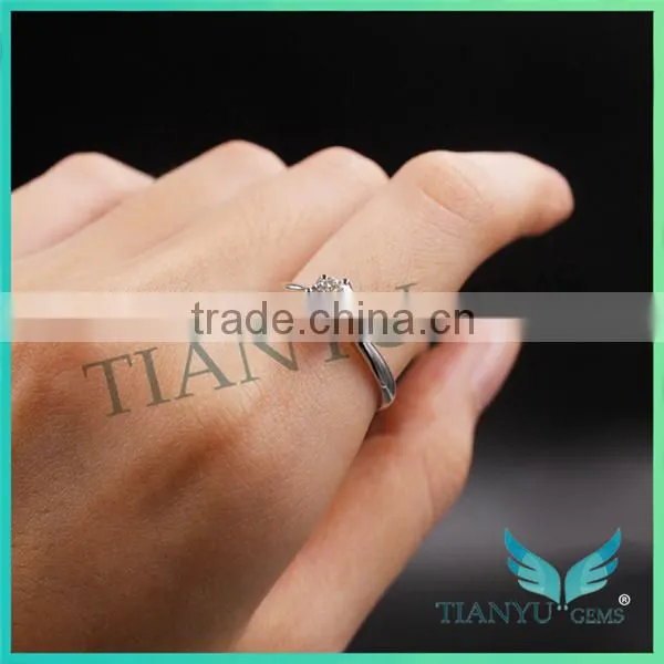 Wholesale New Style 14 K White Gold Engagement Ring 4.5mm Round Cut Moissanite Diamond Wedding Ring photo-6