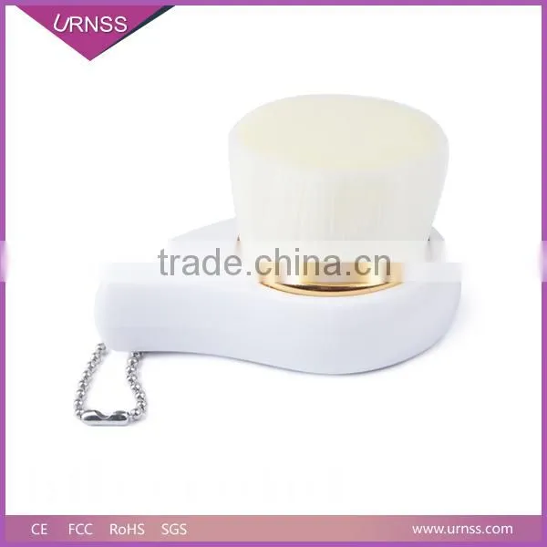 Plastic Handle Nylon Bristle Cleansing Brush photo-5