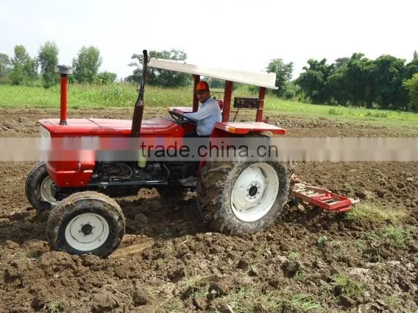 Pakistan Wheeled Tractor Towing Farm Machinery