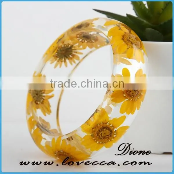 Eco-friendly Epoxy Resin Bangle Resin Jewelry With Real Flowers photo-2