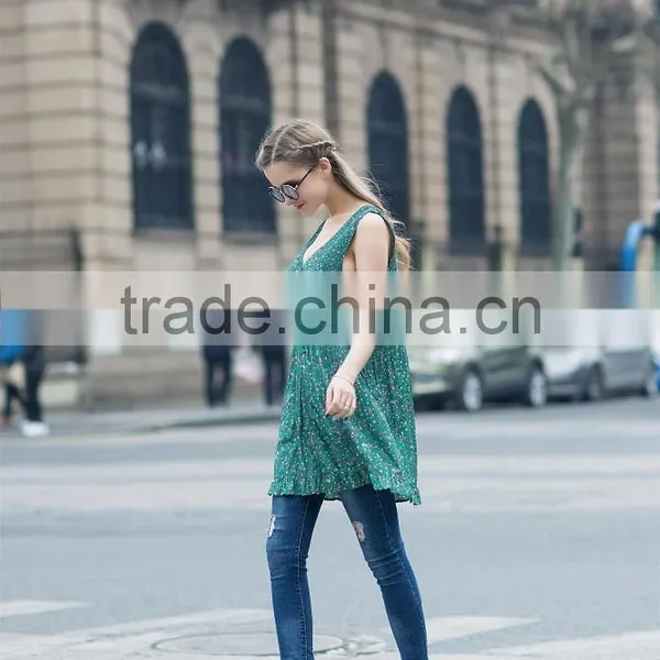 Summer Sleeveless Halter Dress Latest Fashion Blouse Braces Backless Dress