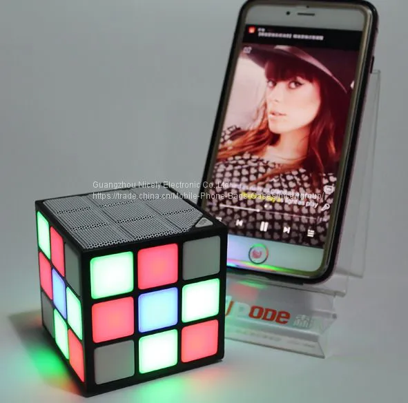 Mini Magic Cube Colorful Wireless Portable Bluetooth Speaker LED Flash Light With TF Card Handsfree photo-3